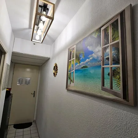 T2 En Rez De Jardin A 150m De La Avec Piscine Et Parking Apartamento *